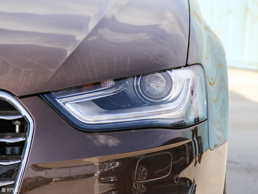 2016WA4L 35 TFSI Ԅm