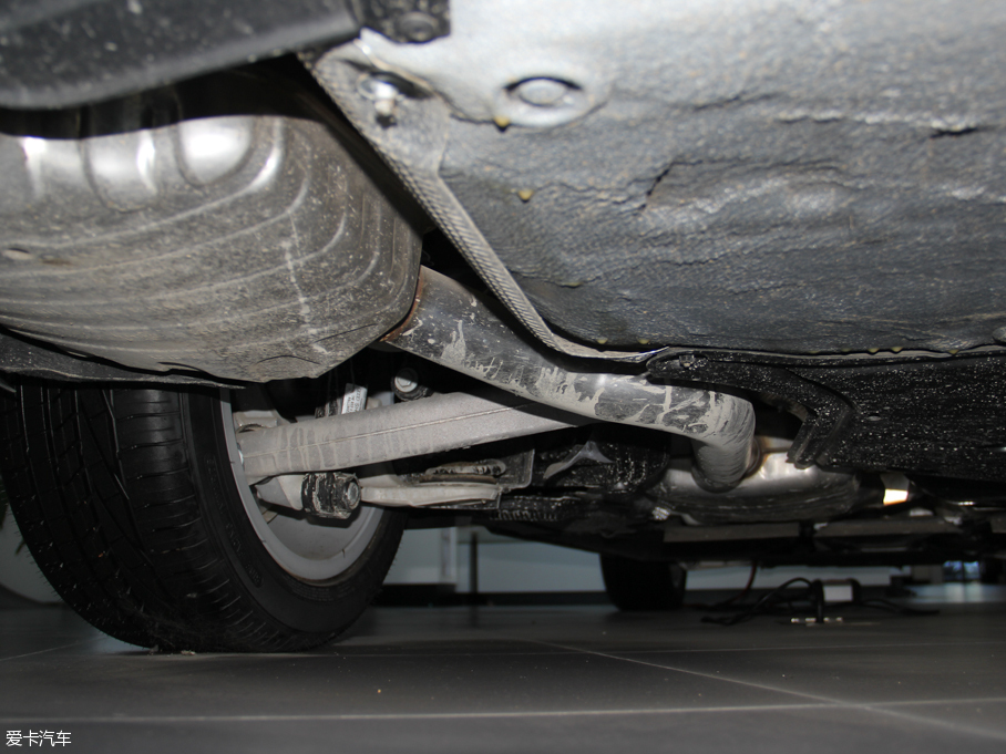 2016WA4L 35 TFSI ԄӼg