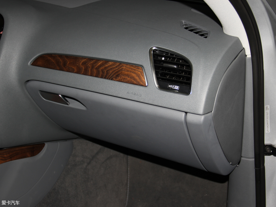 2016?yun)WA4L 35 TFSI Ԅ(dng)g(sh)