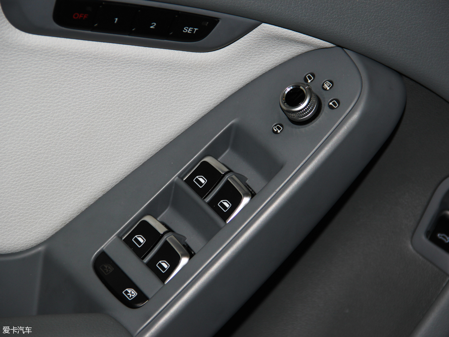 2016WA4L 35 TFSI ԄӼg