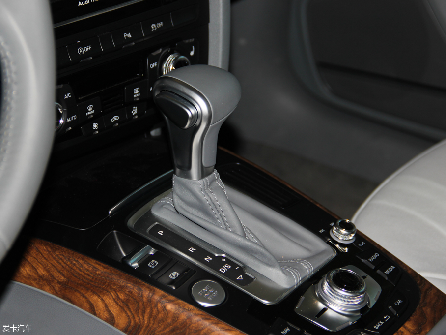 2016?yun)WA4L 35 TFSI Ԅ(dng)g(sh)