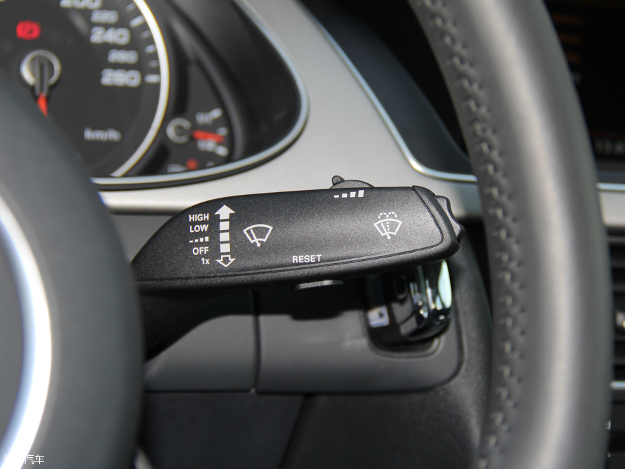 2016WA4L 45 TFSI quattro\Ӱ