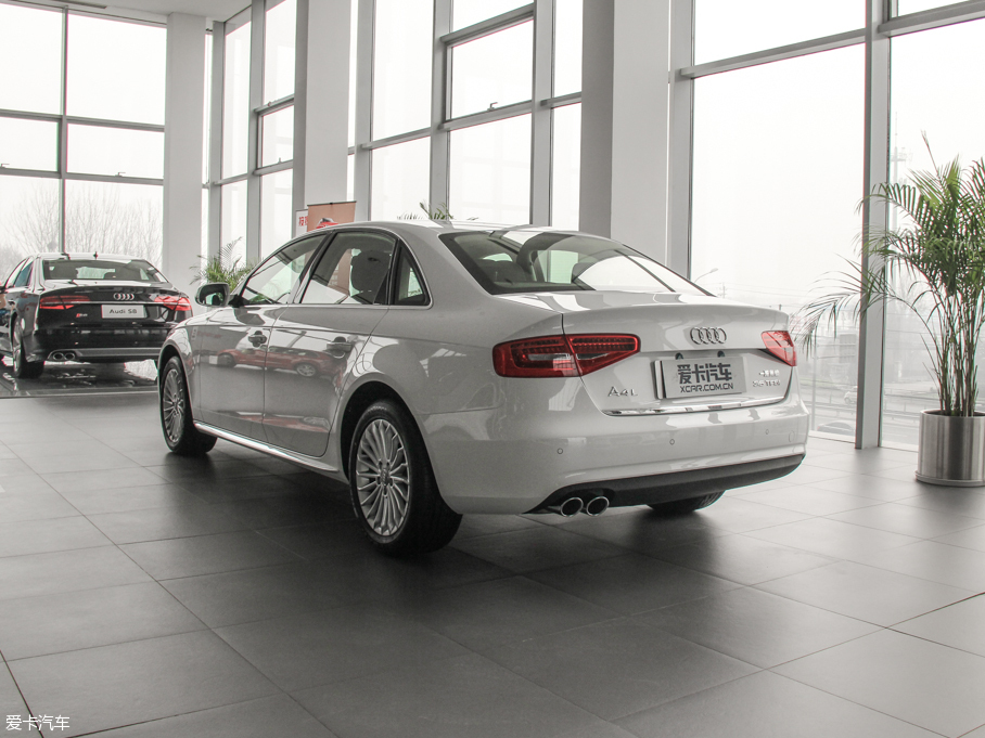 2016WA4L 35 TFSI ԄӘ˜ ذ