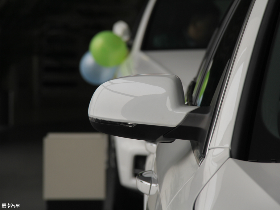 2016WA4L 35 TFSI ԄӘ˜ ذ