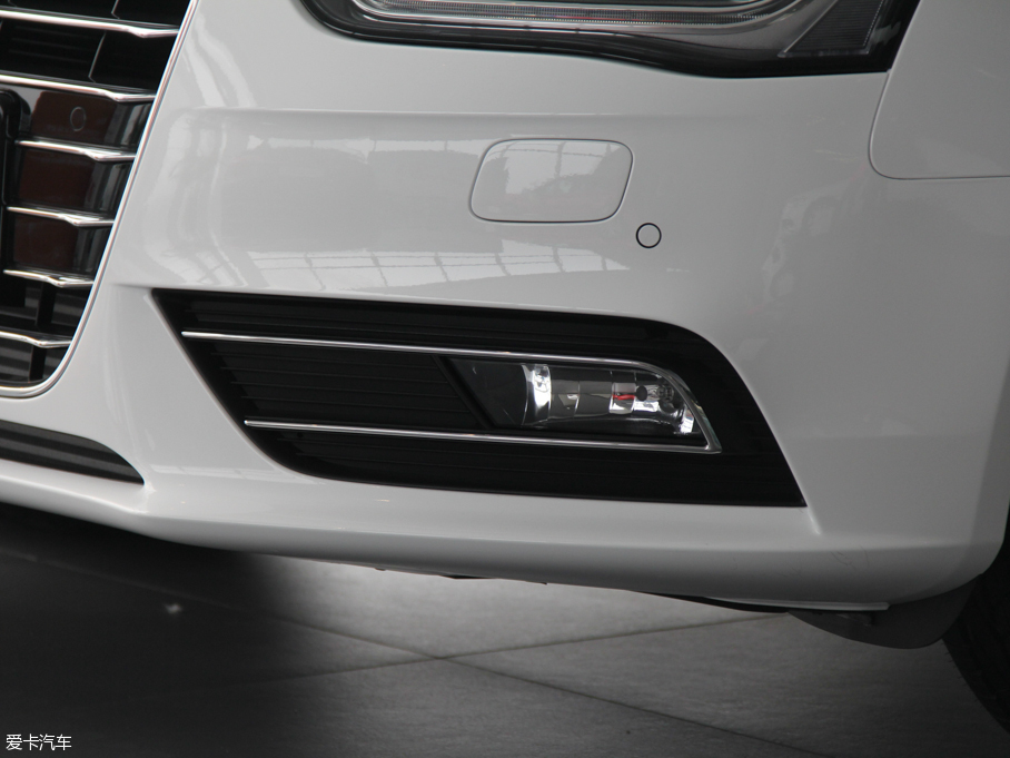 2016?yun)WA4L 35 TFSI Ԅ(dng)(bio)(zhn) ذ