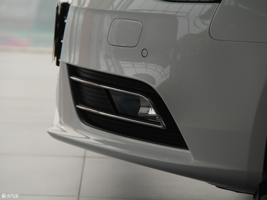 2016WA4L 35 TFSI ԄӘ˜ ذ