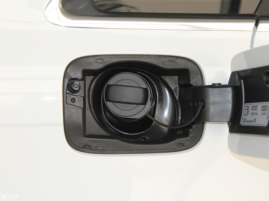 2016WA4L 35 TFSI ԄӘ˜ ذ