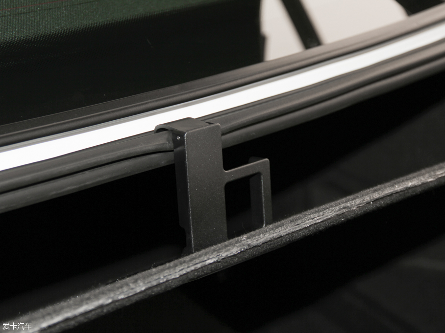 2016WA4L 35 TFSI ԄӘ˜ ذ