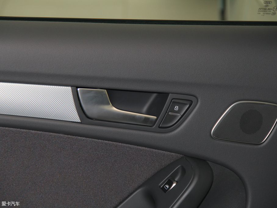 2016WA4L 35 TFSI ԄӘ˜ ذ