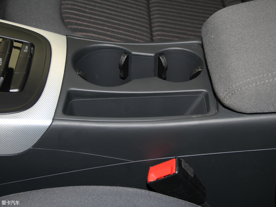 2016WA4L 35 TFSI ԄӘ˜ ذ