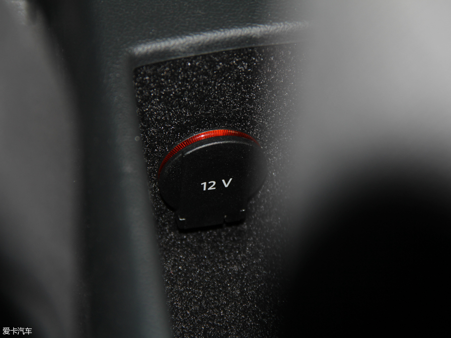 2016WA4L 35 TFSI ԄӘ˜ ذ