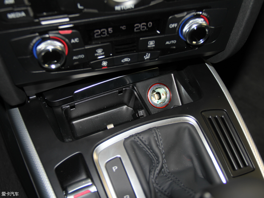 2016WA4L 35 TFSI ԄӘ˜ ذ