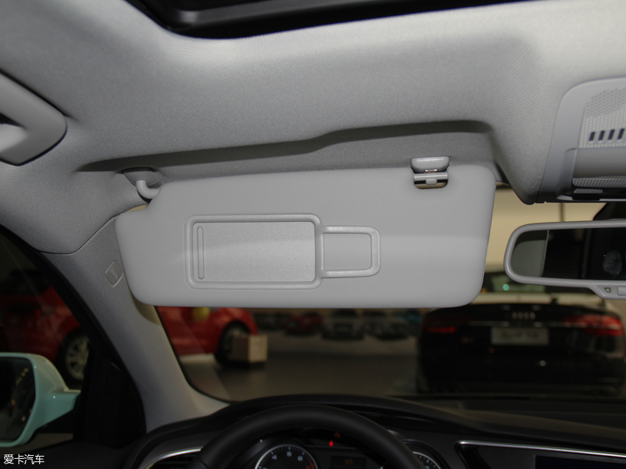 2016WA4L 35 TFSI ԄӘ˜ ذ