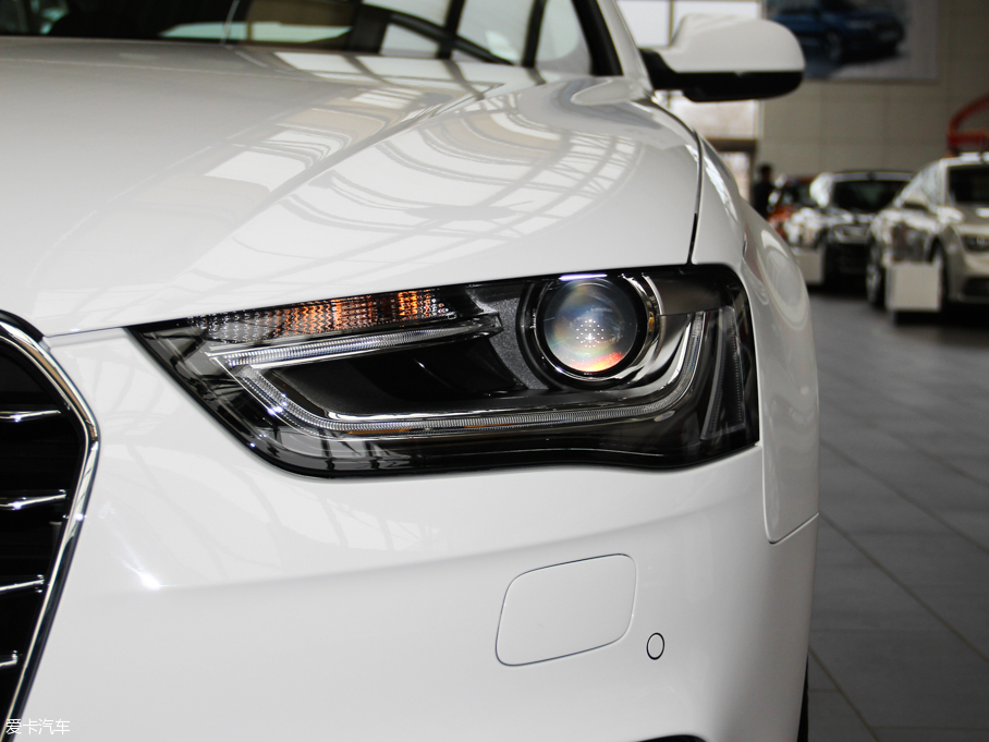 2016?yun)WA4L 35 TFSI Ԅ(dng)(bio)(zhn)