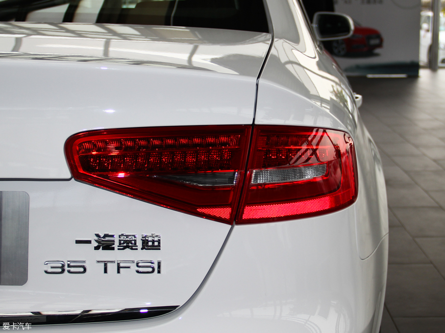 2016?yun)WA4L 35 TFSI Ԅ(dng)(bio)(zhn)