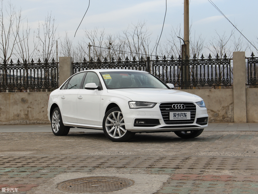 2016WA4L 45 TFSI quattro\ ذ