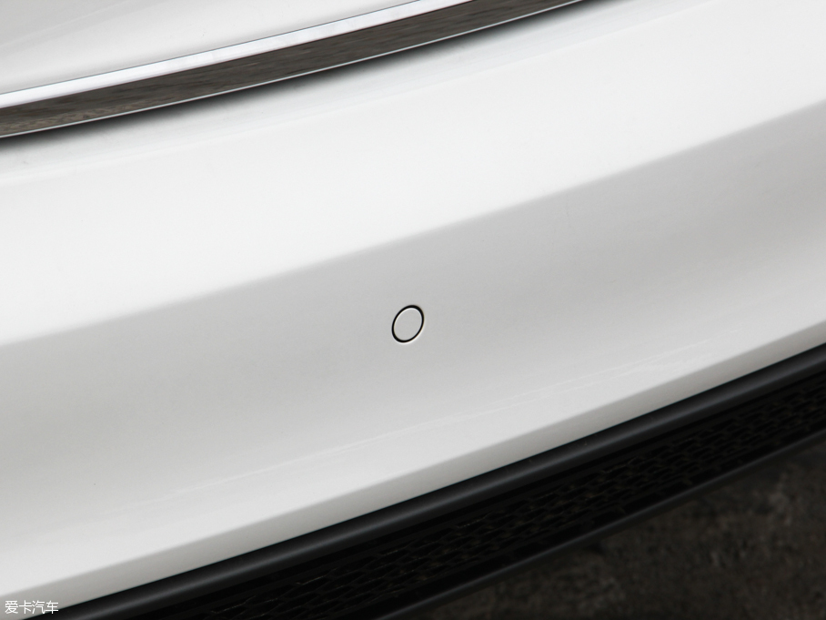 2016WA4L 45 TFSI quattro\ ذ