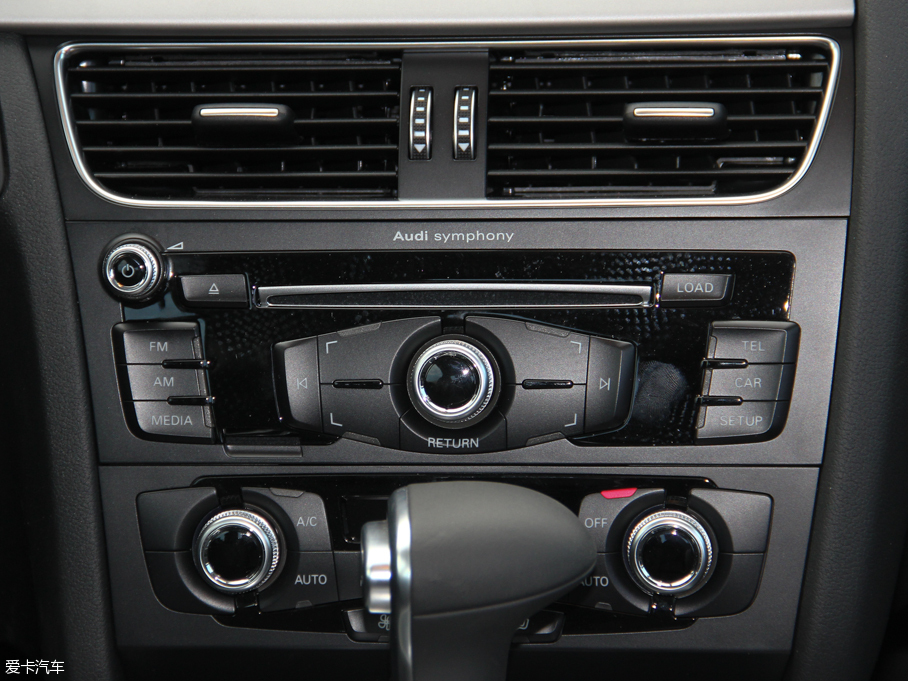 2016WA4L 45 TFSI quattro\ ذ