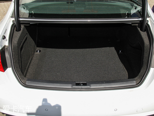 一汽-大眾奧迪2016款?yuàn)W迪A4L