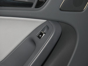 201635 TFSI ԄӼg п؅^