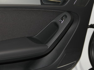 201635 TFSI ԄӘ˜ ذ g