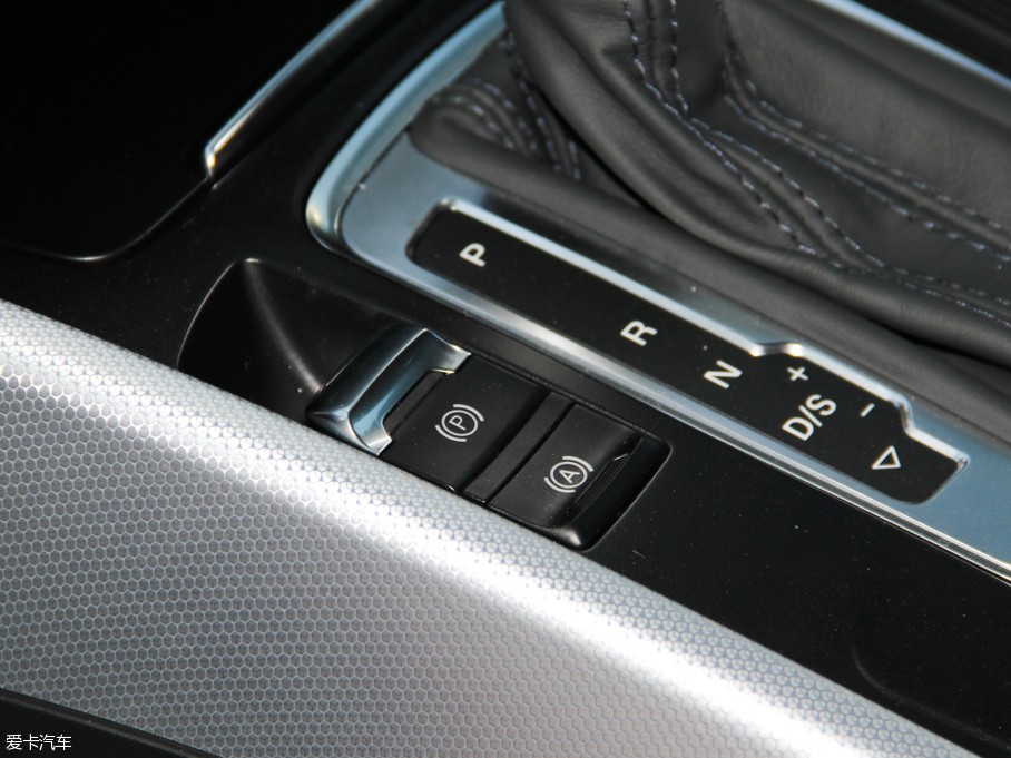 2016WQ5 40 TFSI g(sh)