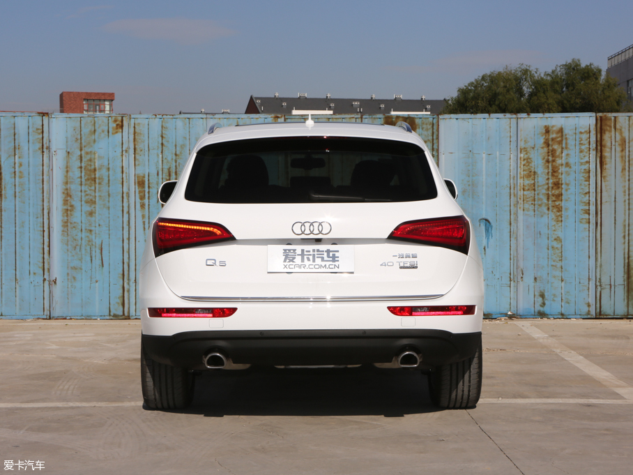 2016?yun)WQ5 40 TFSI m