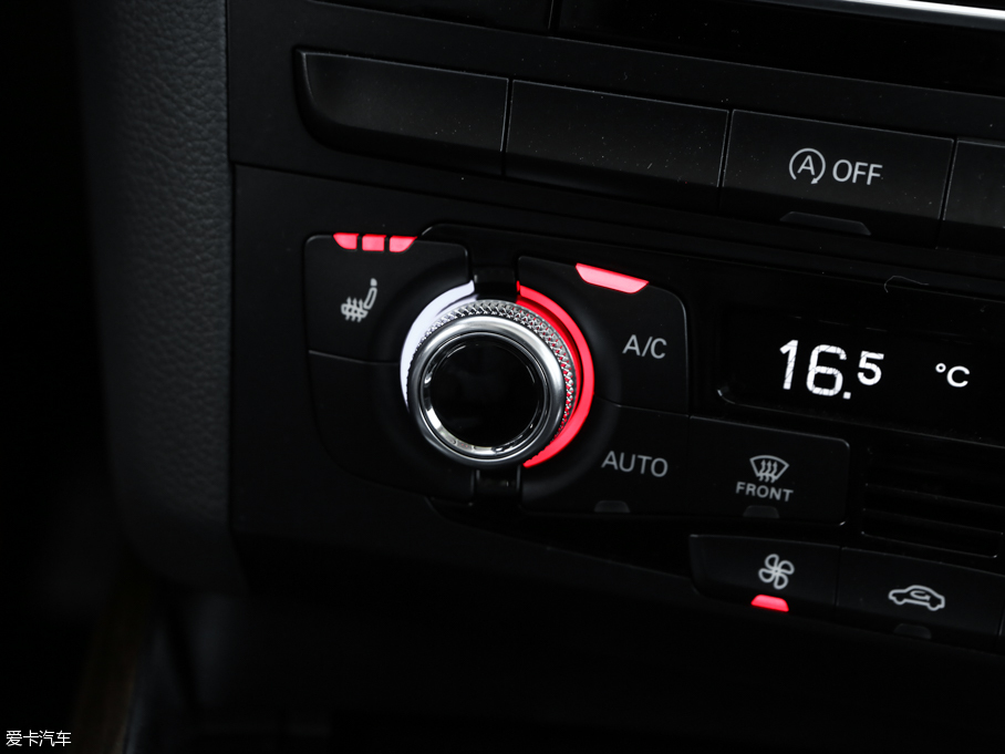 2016?yun)WQ5 40 TFSI m