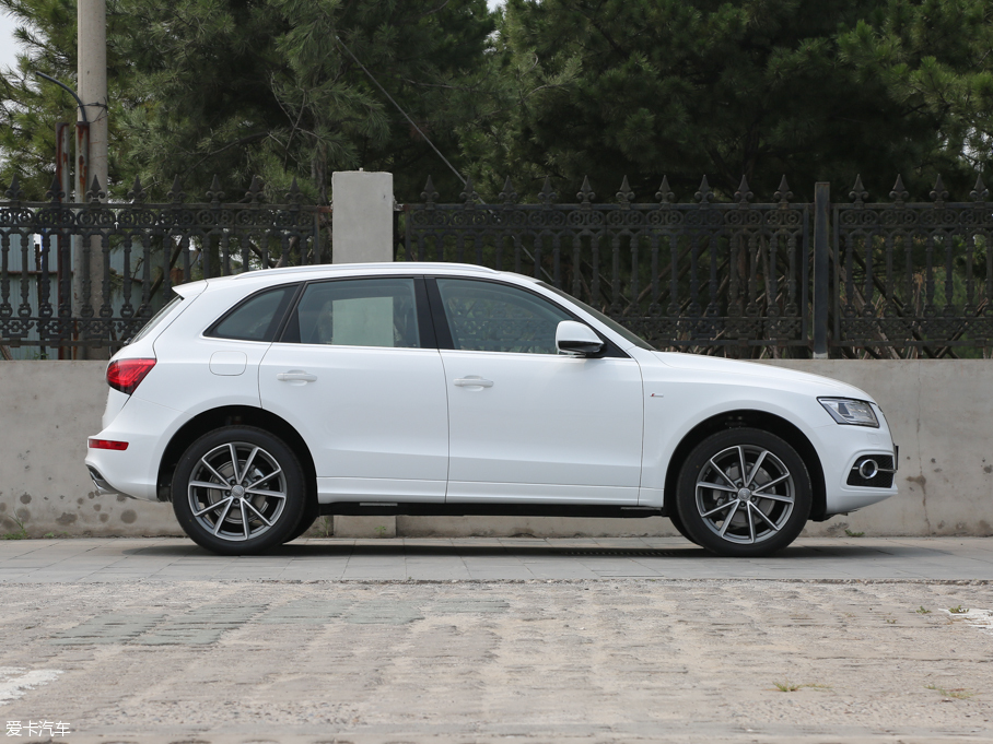 2016WQ5 40 TFSI 25؄e