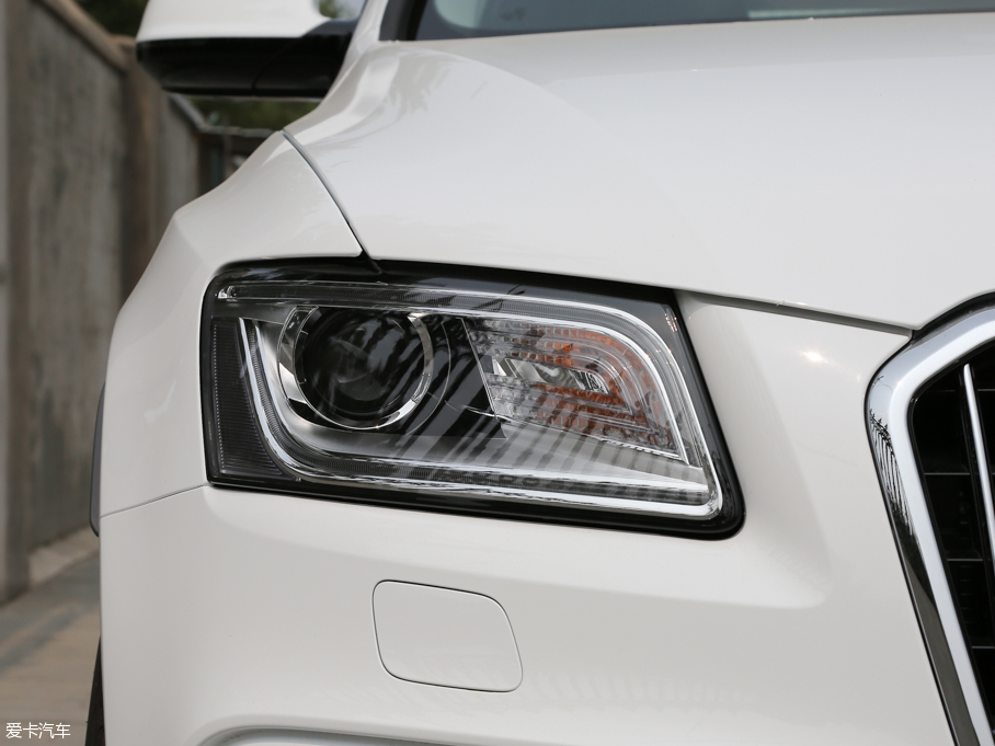 2016WQ5 40 TFSI 25؄e