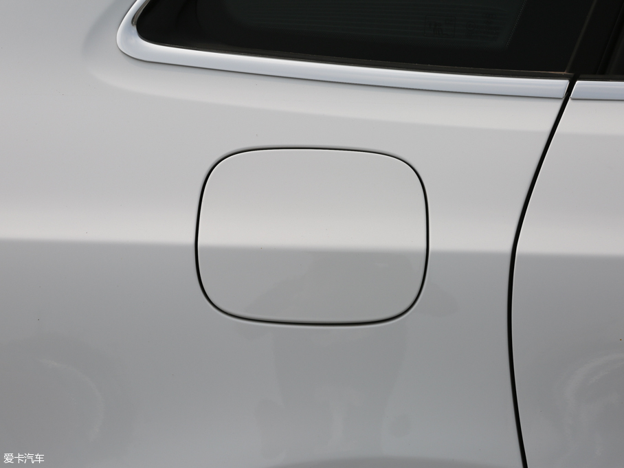 2016WQ5 40 TFSI 25؄e