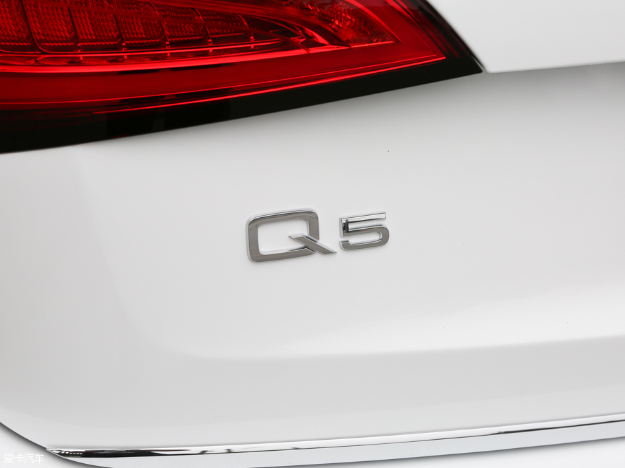 2016WQ5 40 TFSI 25؄e