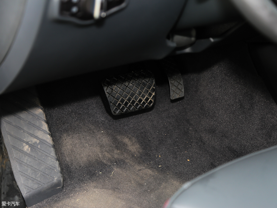 2016?yun)WQ5 40 TFSI 25؄e