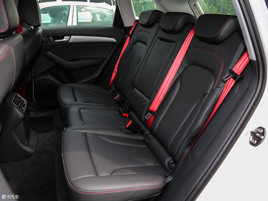 2016WQ5 40 TFSI 25؄e