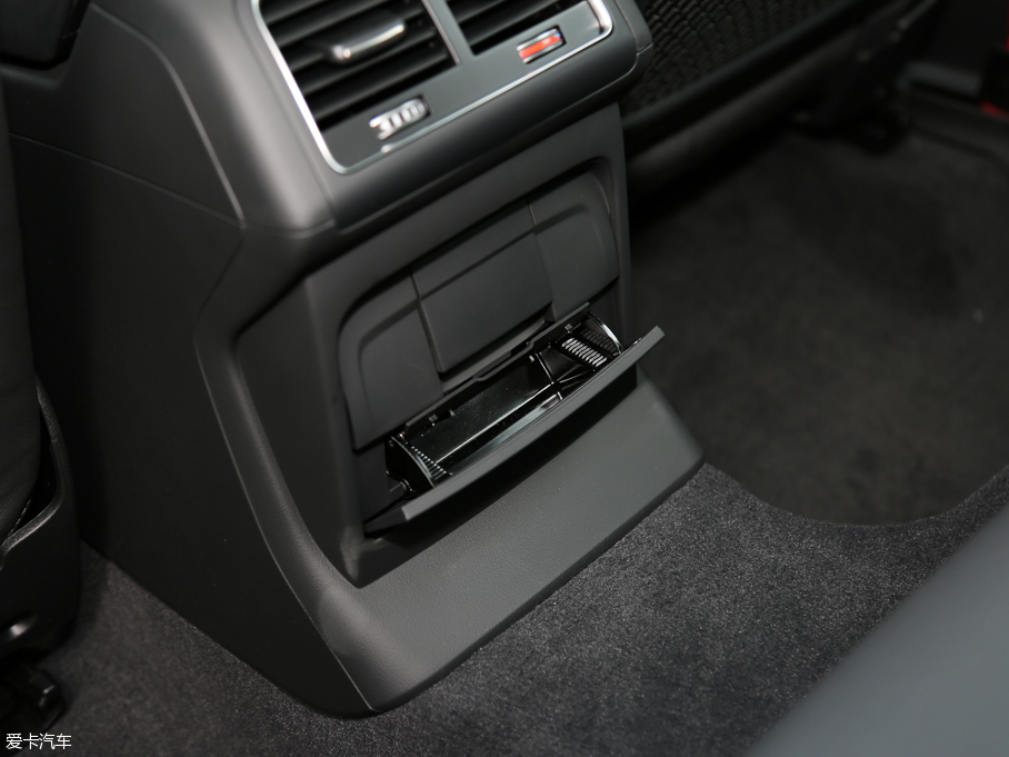 2016?yun)WQ5 40 TFSI 25؄e