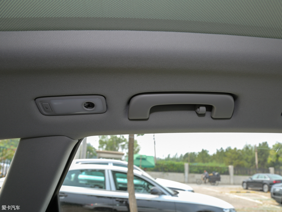 2016WQ5 40 TFSI 25؄e