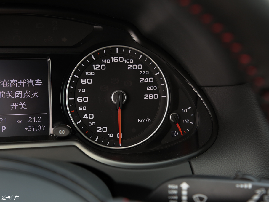 2016WQ5 40 TFSI 25؄e