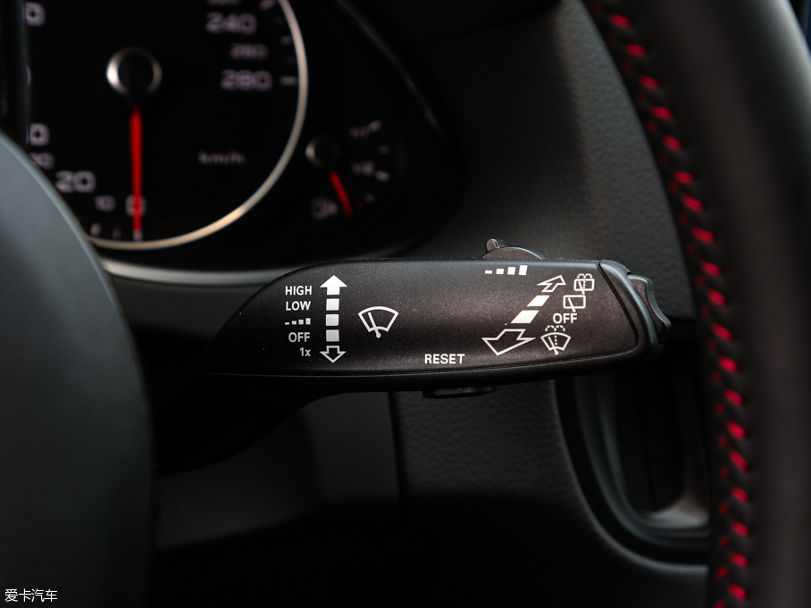 2016WQ5 40 TFSI 25؄e