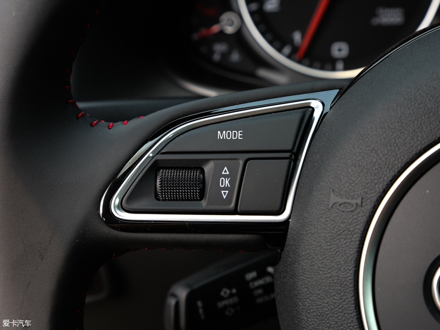 2016WQ5 40 TFSI 25؄e