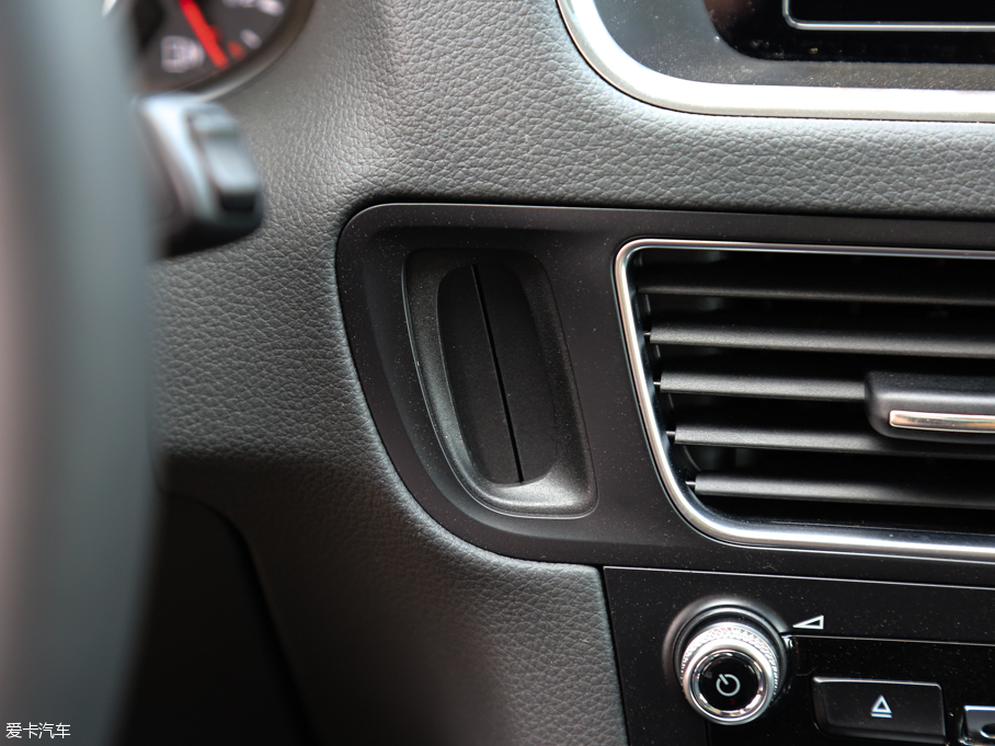 2016?yun)WQ5 40 TFSI 25؄e