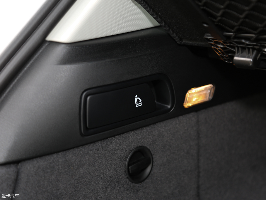 2016WQ5 40 TFSI 25؄e