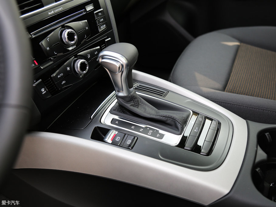 2016WQ5 40 TFSI M(jn)ȡ