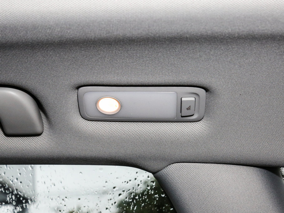 2016WQ5 40 TFSI g(sh)