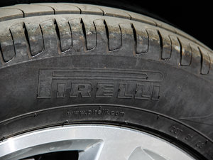 201640 TFSI g ݆̥Ʒ