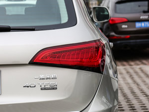 2016款40 TFSI 技术型 尾灯