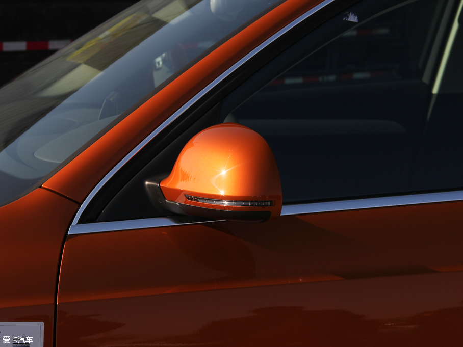 2016WQ3 30 TFSI I ذ