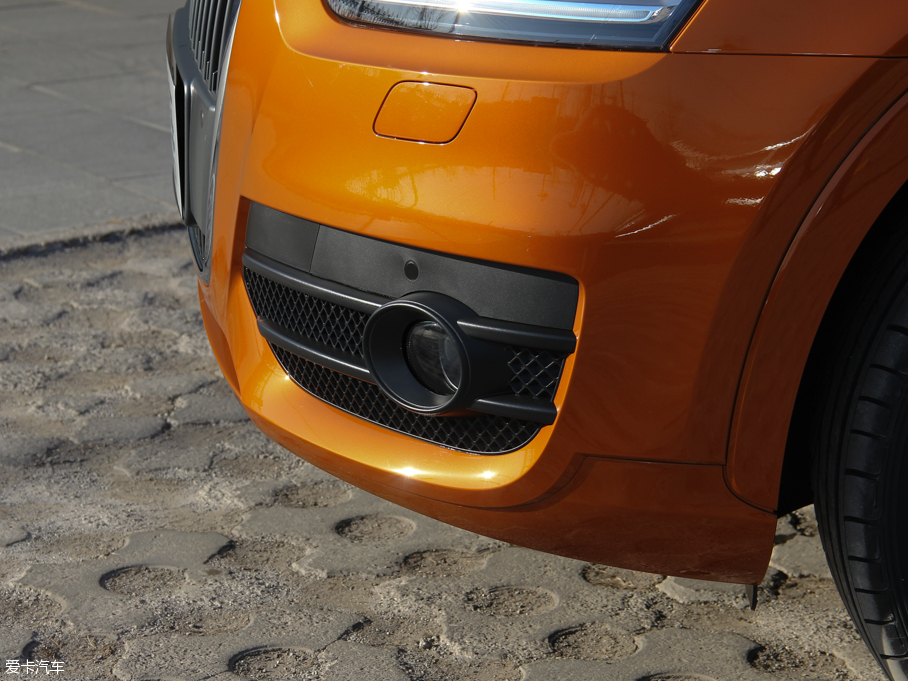 2016WQ3 30 TFSI I ذ