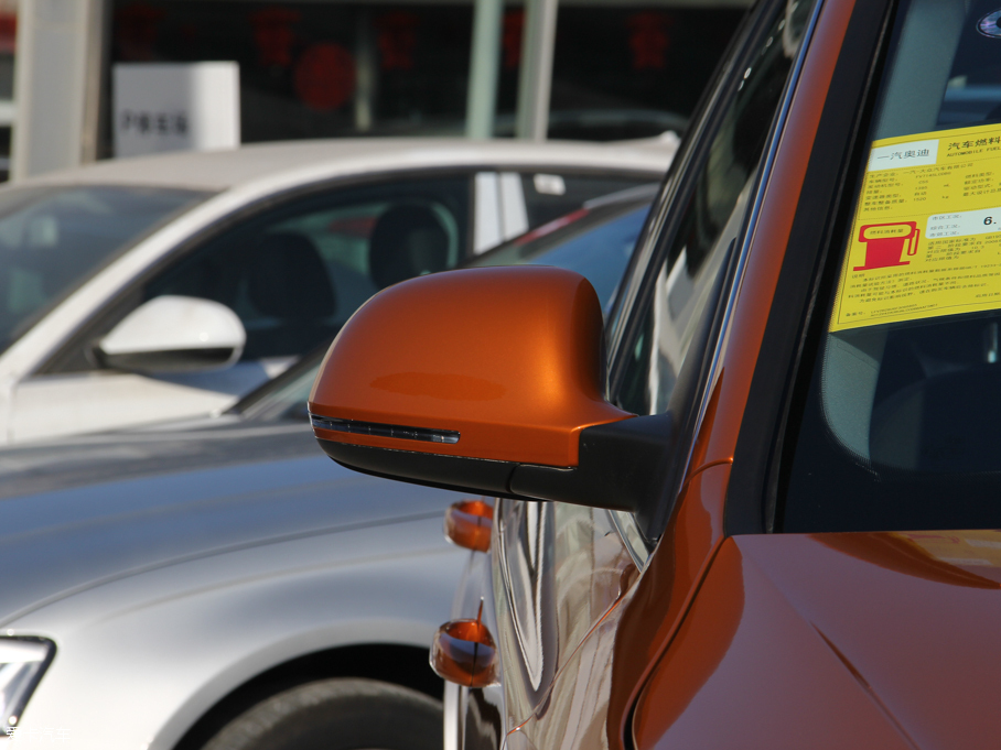 2016WQ3 30 TFSI I ذ