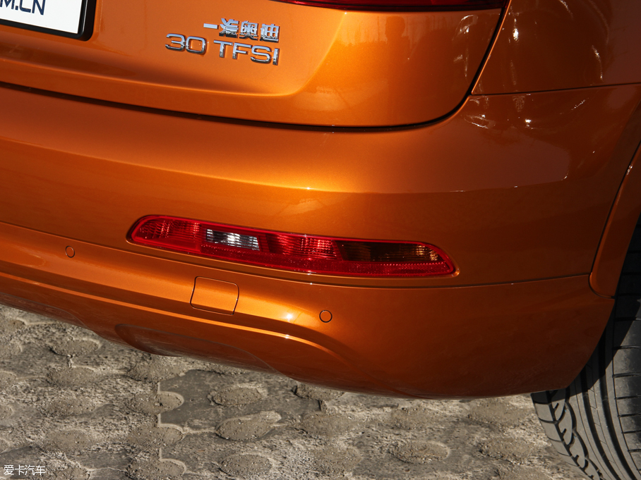 2016?yun)WQ3 30 TFSI I(lng) ذ