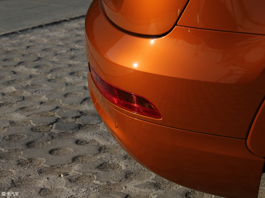 2016WQ3 30 TFSI I ذ